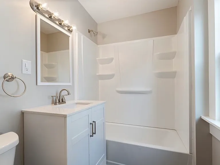 1300 Spring St #1 — Photo 4