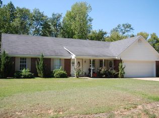 456 Mert Rickman Rd, Columbus, MS 39702