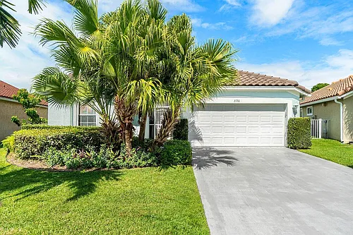 2730 Linkside Dr Photo 1