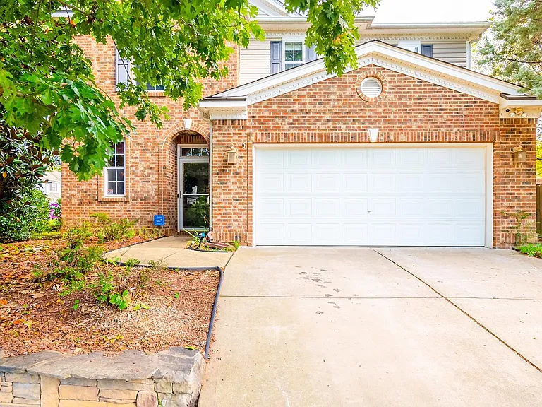 101 Coalyard Dr — Photo 1