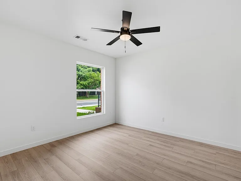 510 S Oconnor Rd — Photo 16