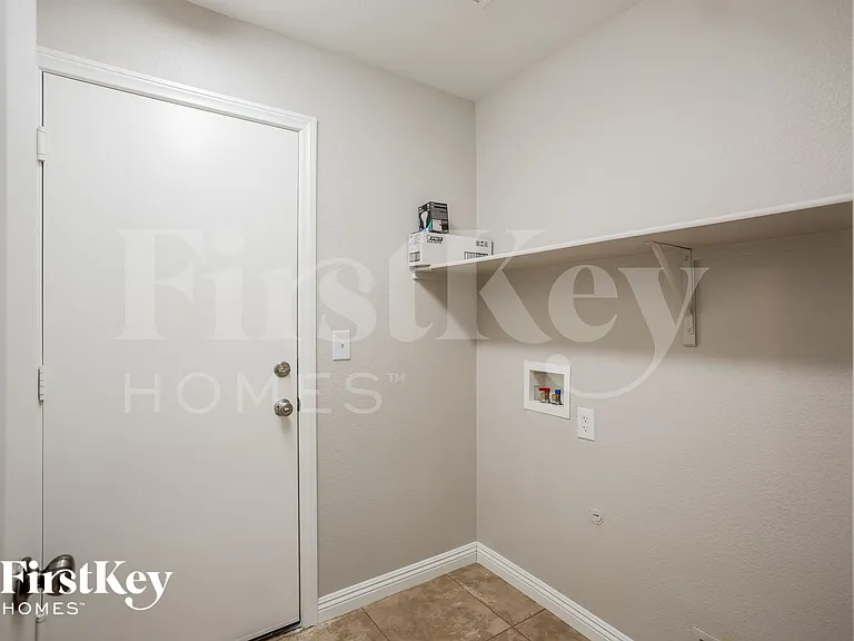 4913 Cherokee Run Ct — Photo 14