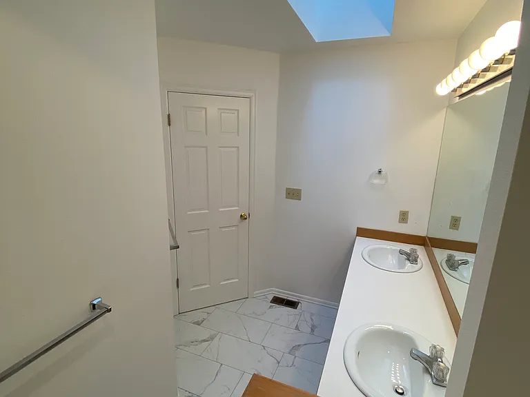 14706 SE 184th Pl — Photo 15