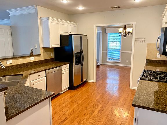 3rd image of 10150 Lauren Hall Ct