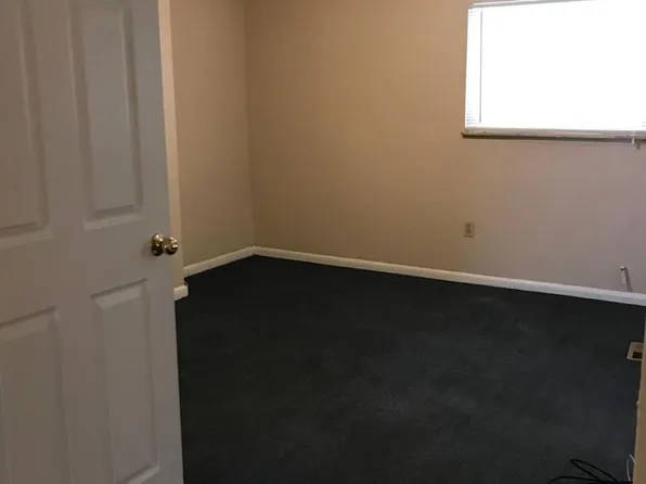 Carrick NEW 4 bedroom apartment. Section 8 accepted, 241 Reifert St #1, Pittsburgh, PA 15210