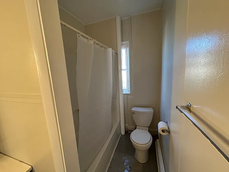 54 Clyde St #2 — Photo 6