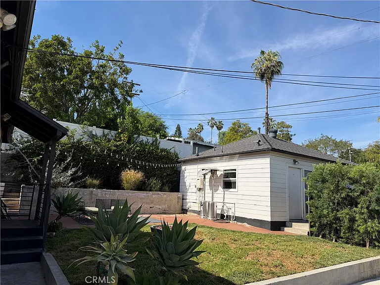 1225 Colorado Blvd — Photo 21