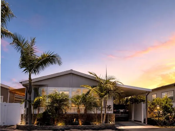 16421 Haiku Ln, Huntington Beach, CA 92649