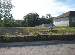 939 Meadowbrook Rd, Elwood, IL 60421