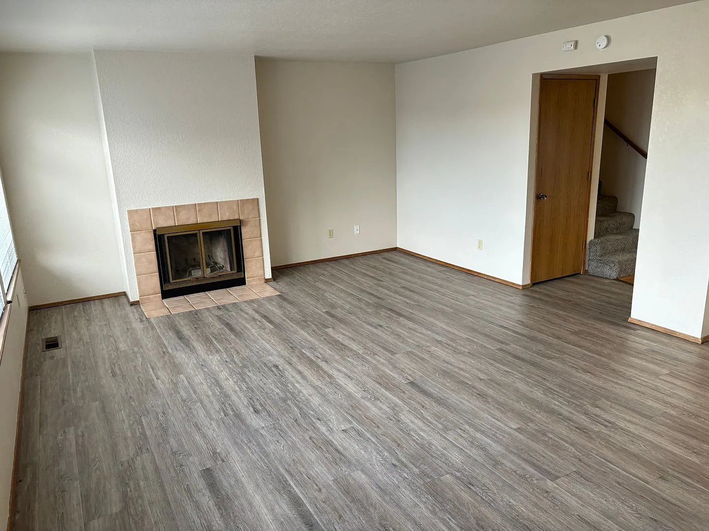 Westwood Villas — Photo 2