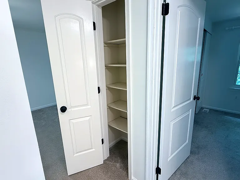10100 Walnut Wood Ct — Photo 26
