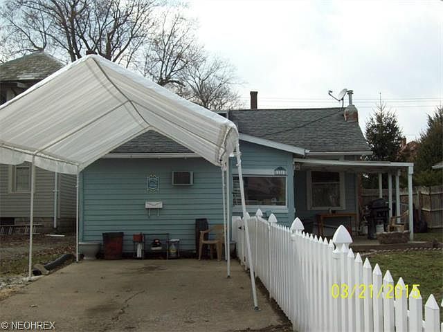 1st image of 1124 Convers Ave
