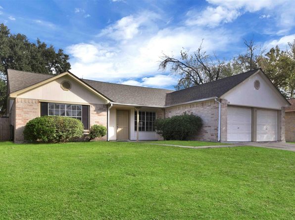 7215 Dogwood Trail Dr