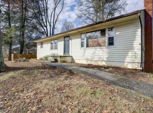 328 Cedar Valley Rd, Bristol, TN 37620