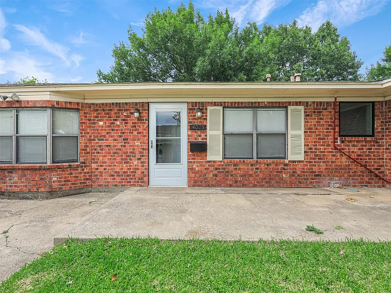 14025 Janwood Ln — Photo 5