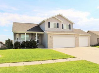 1819 W 50th St, Kearney, NE 68845