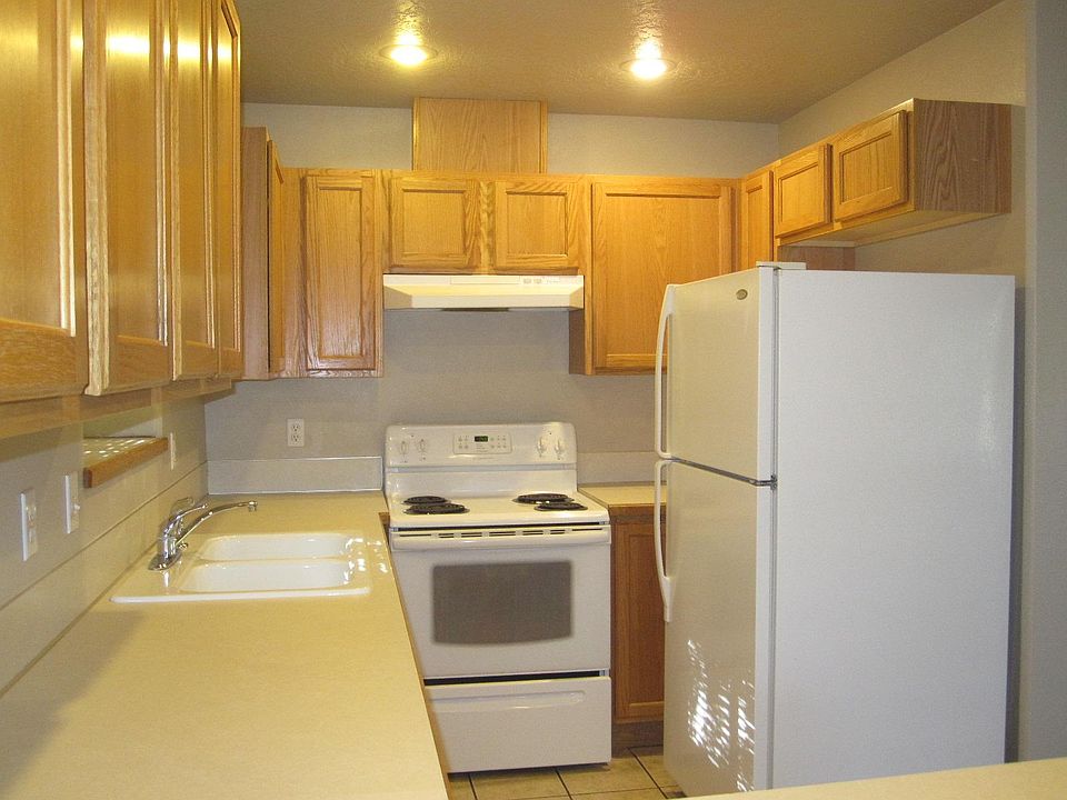 1st image of 46 N Borah St APT 102