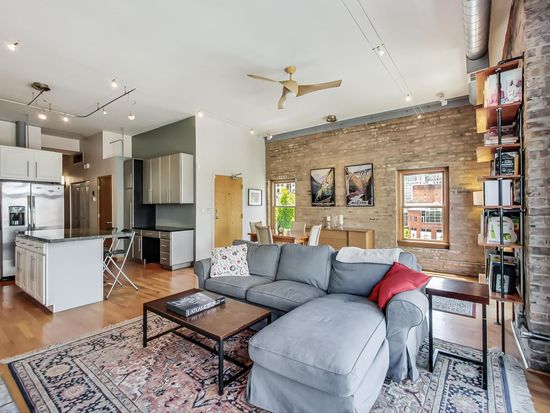 1421 S Wabash Ave APT 3W, Chicago, IL 60605 | Zillow