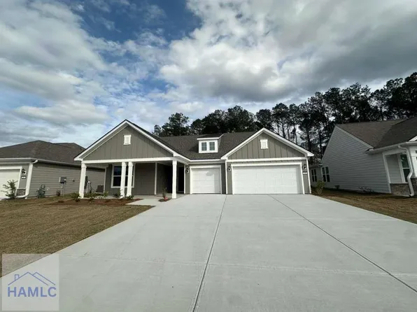 53 Tufted Grass Way, Richmond Hill, GA 31324