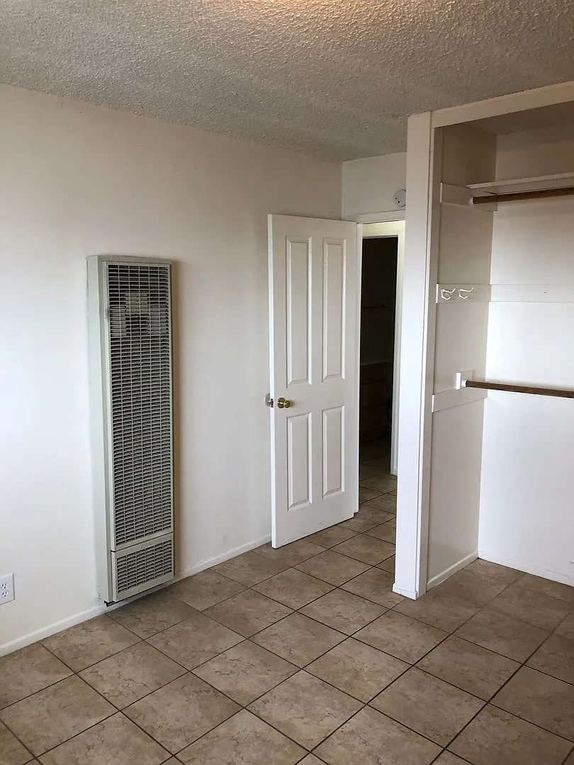 6561 Del Playa — Photo 4