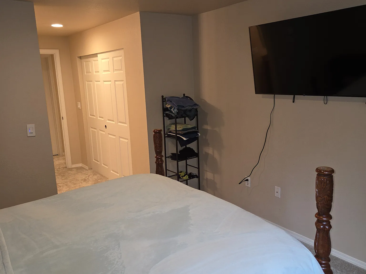 1 bed, 761 sqft, $1,300 — Photo 3