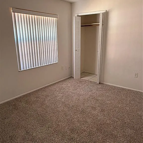 1275 Woodman Way — Photo 2
