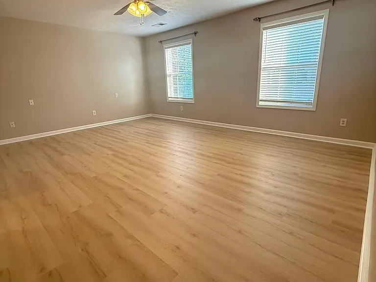 1196 Lacy Ln — Photo 14