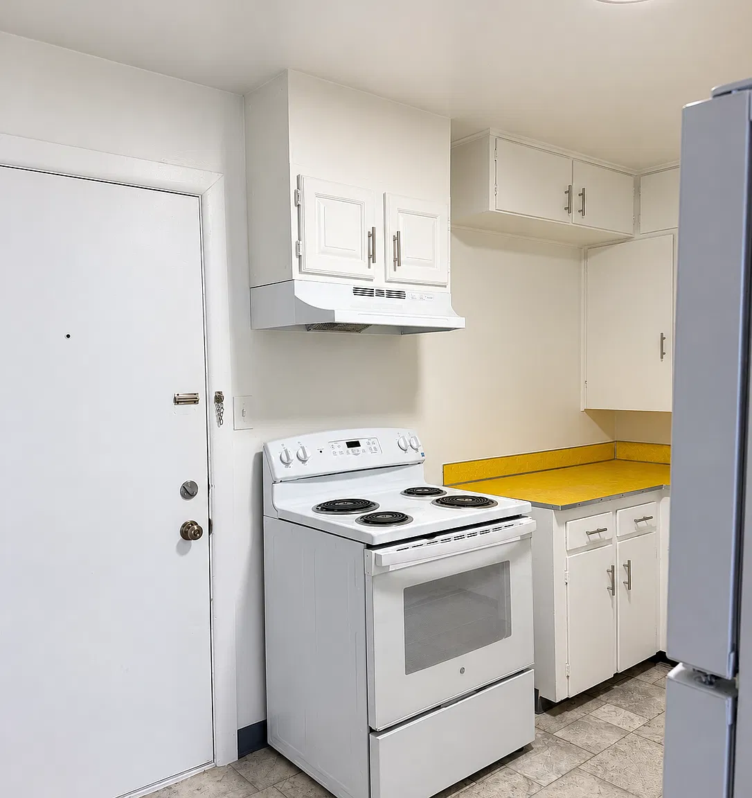 2 bed, 1000 sqft, $1,000 — Photo 2