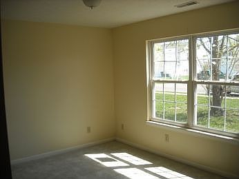 2nd image of 1022 Highpointe Blvd