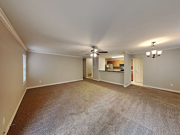 3rd image of 3346 Lake Stream Dr