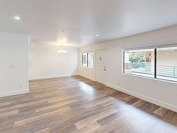 5th image of 8815 Cynthia St #203