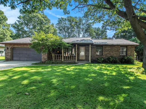 56188 Andrea Ct, Mishawaka, IN 46545