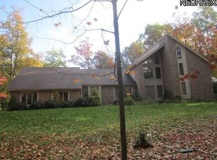 6023 Ledgeview Dr, Peninsula, OH 44264