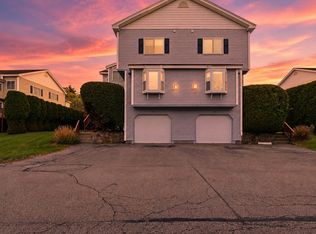 156 Algonquin Trl #156, Ashland, MA 01721