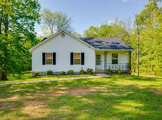 1029 Golden Pond Rd, Chapmansboro, TN 37035