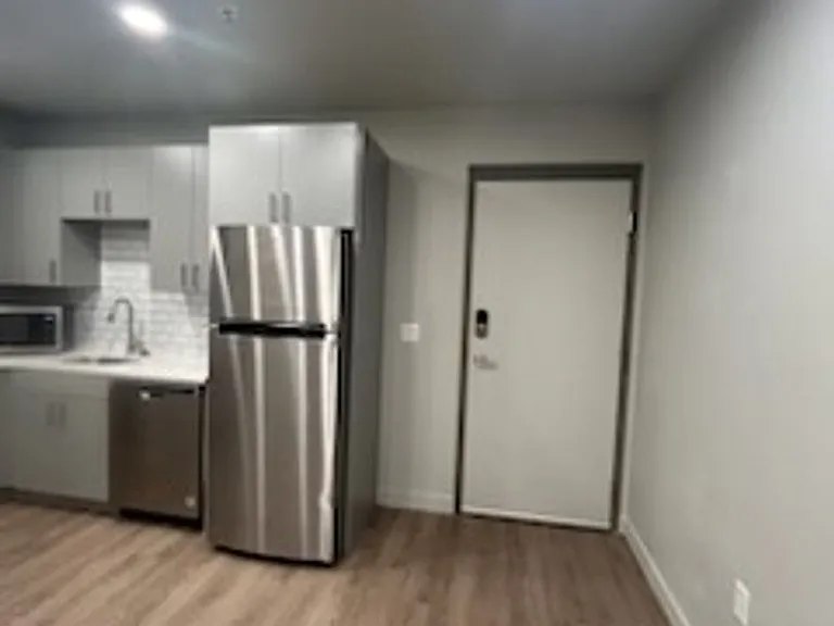 Parkview Lofts — Photo 8