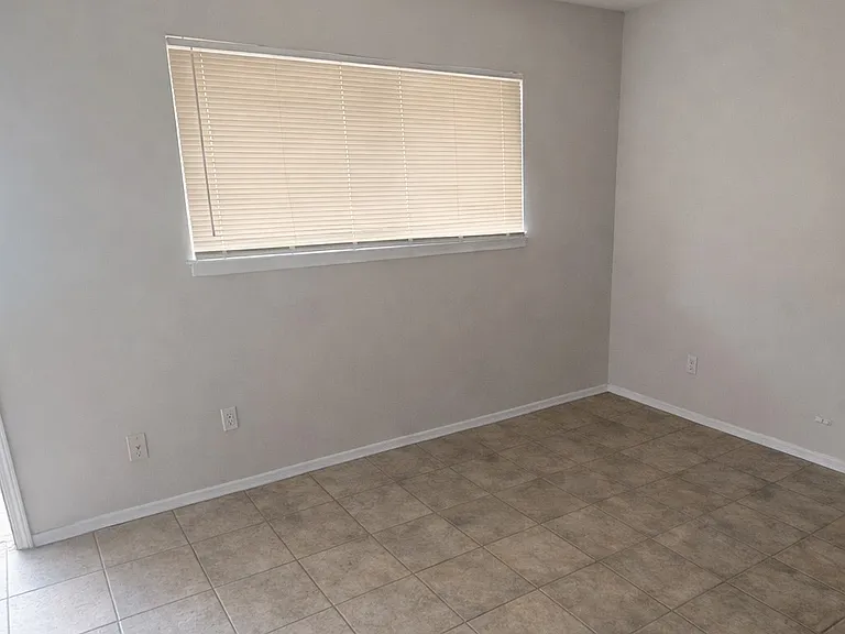 1849 Richmond Ave — Photo 7