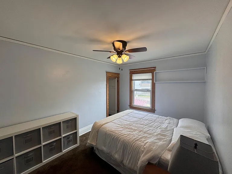 813 Miner St — Photo 16