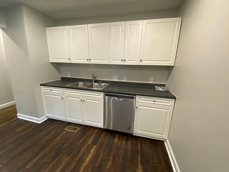 103 Pine Tree Dr — Photo 6
