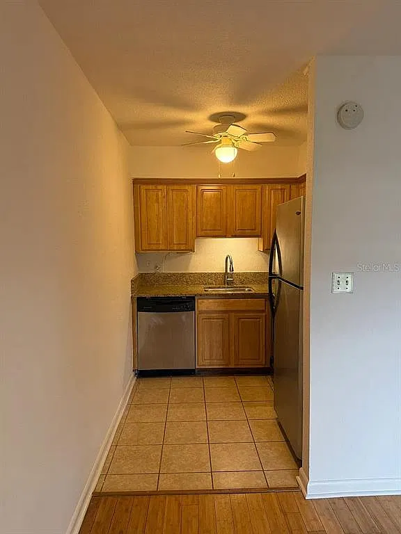 1 bed, 1.0 bath, 540 sqft, $1,395 — Photo 4