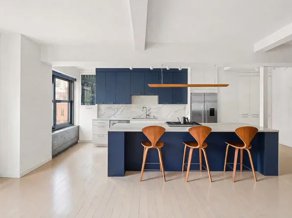 300 West 23rd Street image 1 of 6