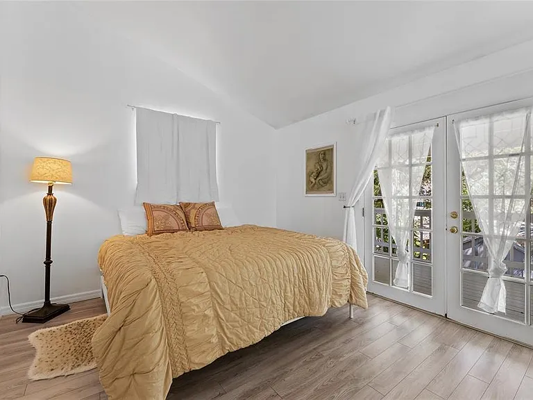 515 Crystal Beach Ave — Photo 21