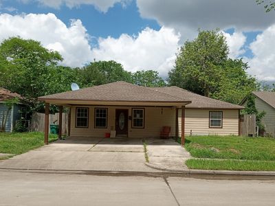 202 Lamar Dr, Pasadena, TX, 77502