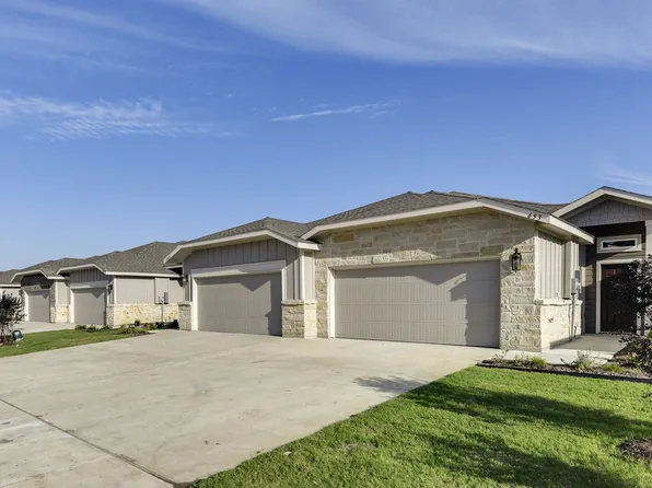 653 Blackland Dr, Venus, TX 76084