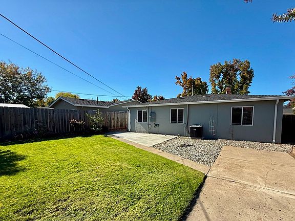 2nd image of 3130 Manda Dr