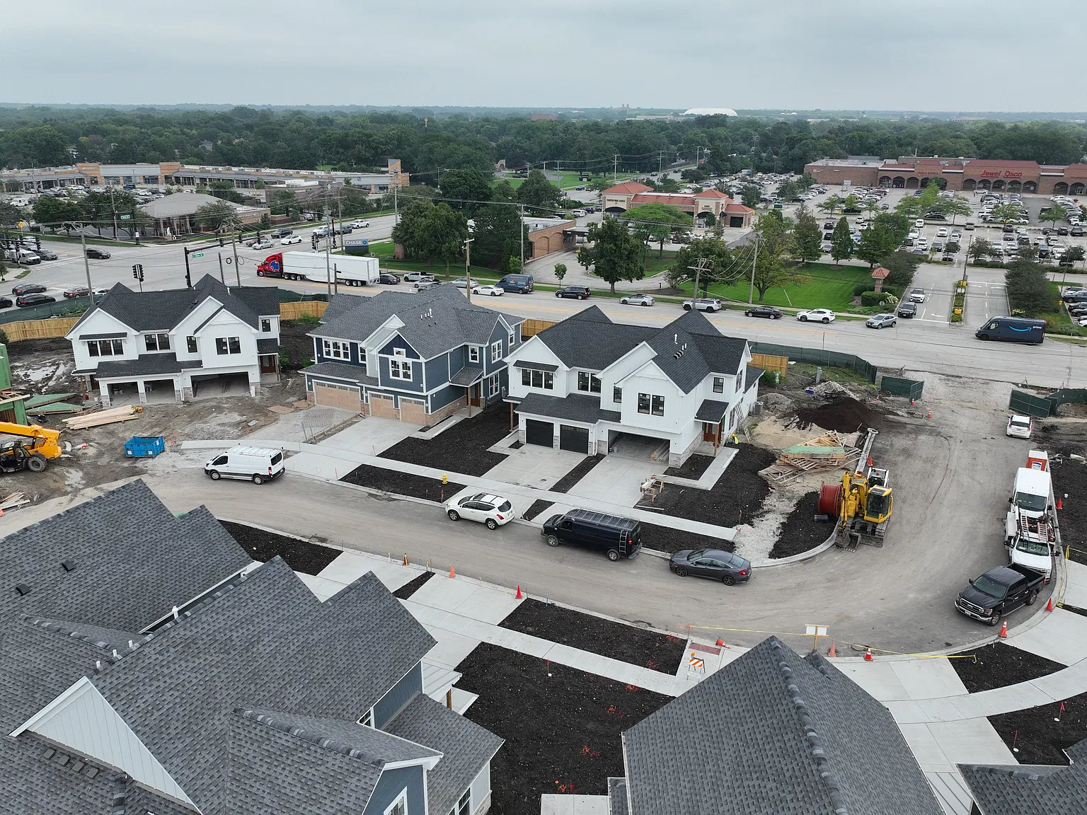 Residences at Charlie Court — Photo 4