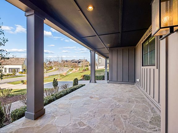 4th image of 7349 Harlow Dr