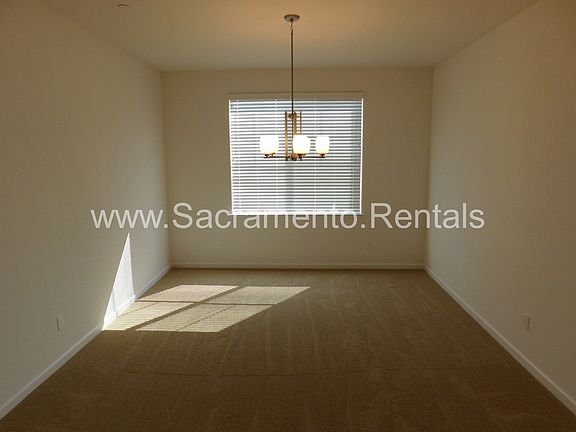 4th image of 8620 Vionnet Way