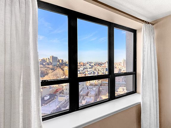 3rd image of 301 Cathedral Pkwy APT 16E