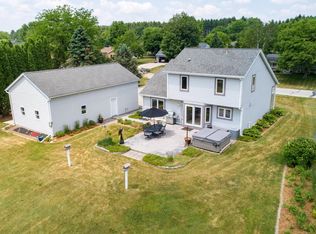 5609 Stonefield Rd, Slinger, WI 53086